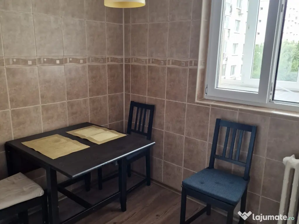 Inchiriez apartament 2 camere Crangasi cu loc parcare 