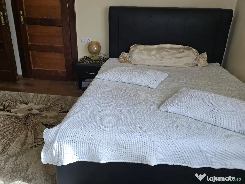 Inchiriez garsoniera la casa 