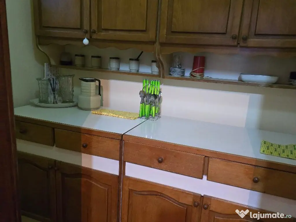 Inchiriez garsoniera la casa 