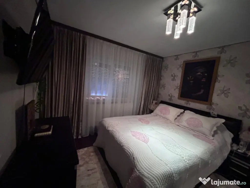 Apartament La Cheie - Independentei. Mobilat Utilat. 