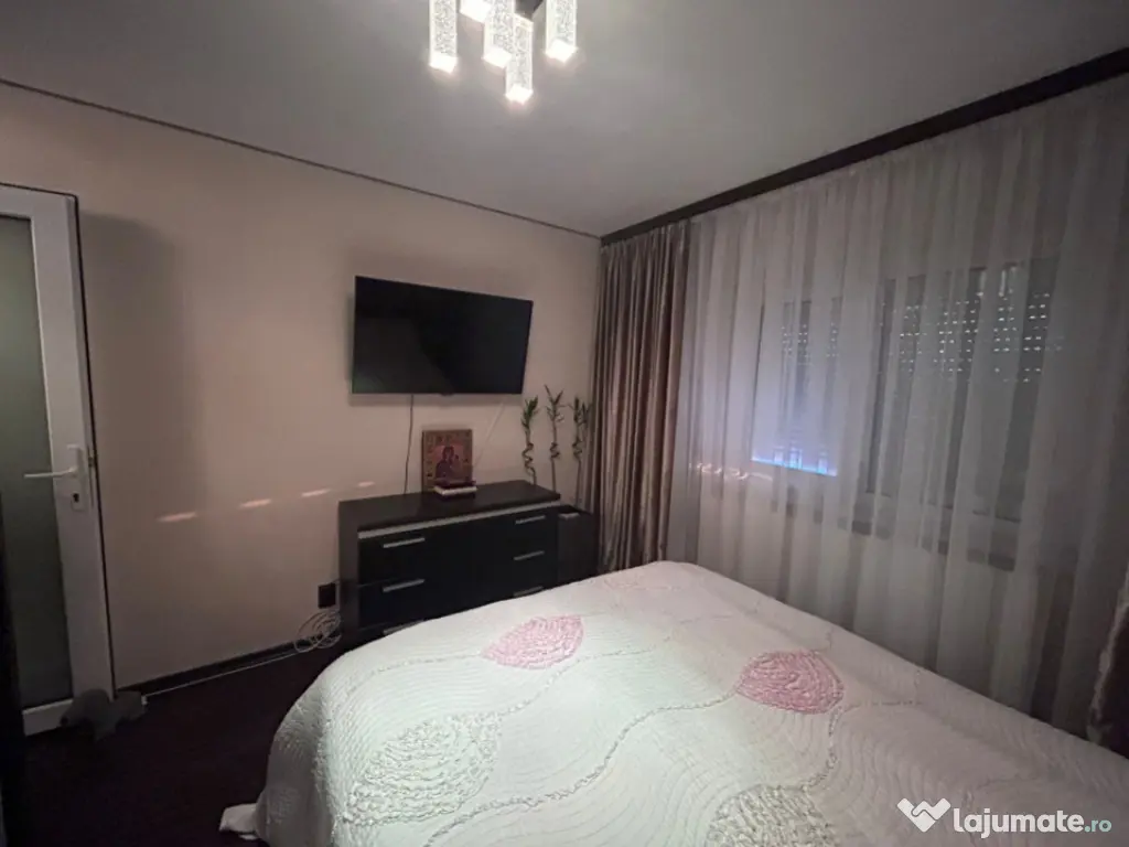 Apartament La Cheie - Independentei. Mobilat Utilat. 