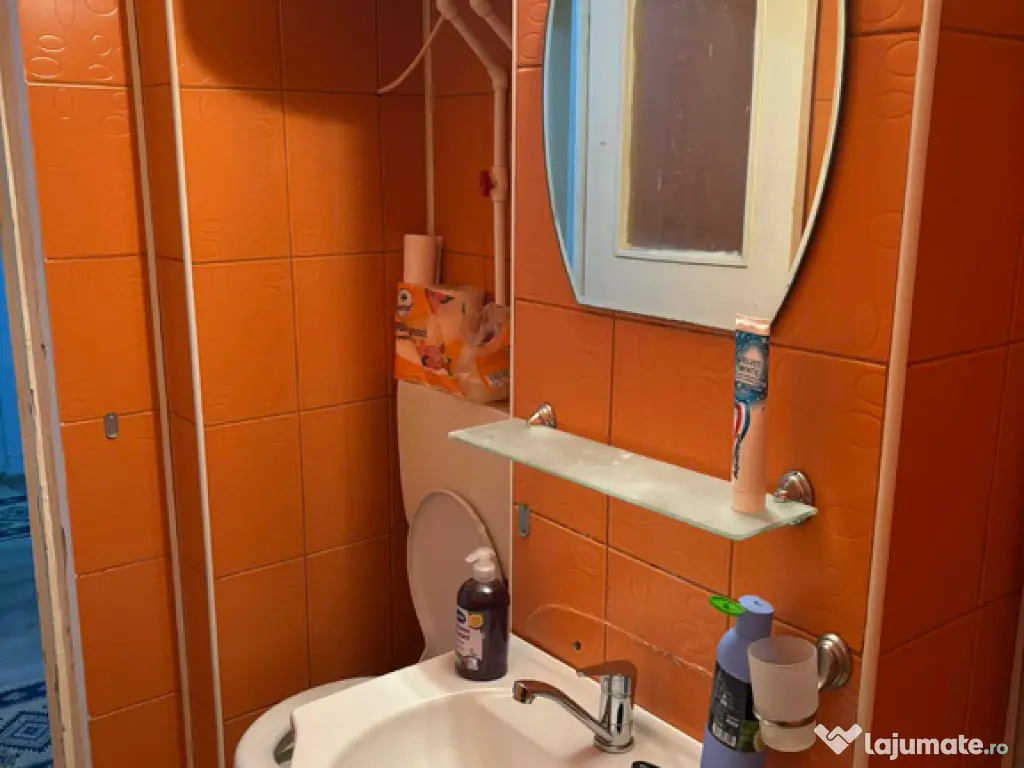 Apartament cu două camere de închiriat în zona Crihala 