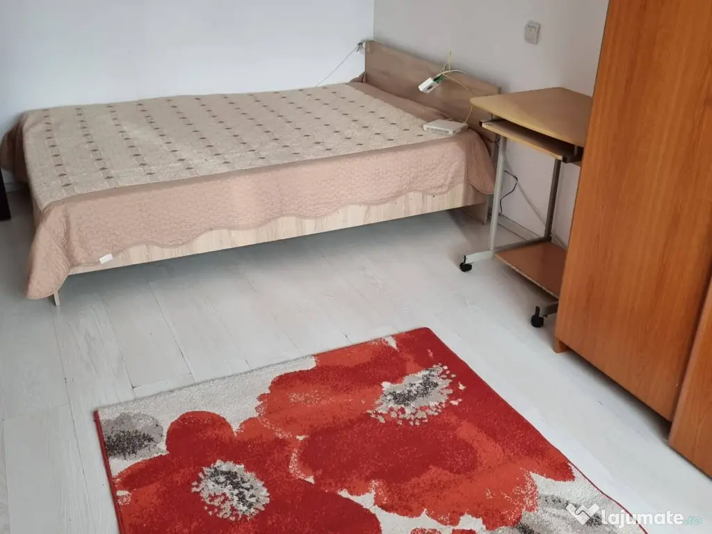 Inchiriez garsoniera 