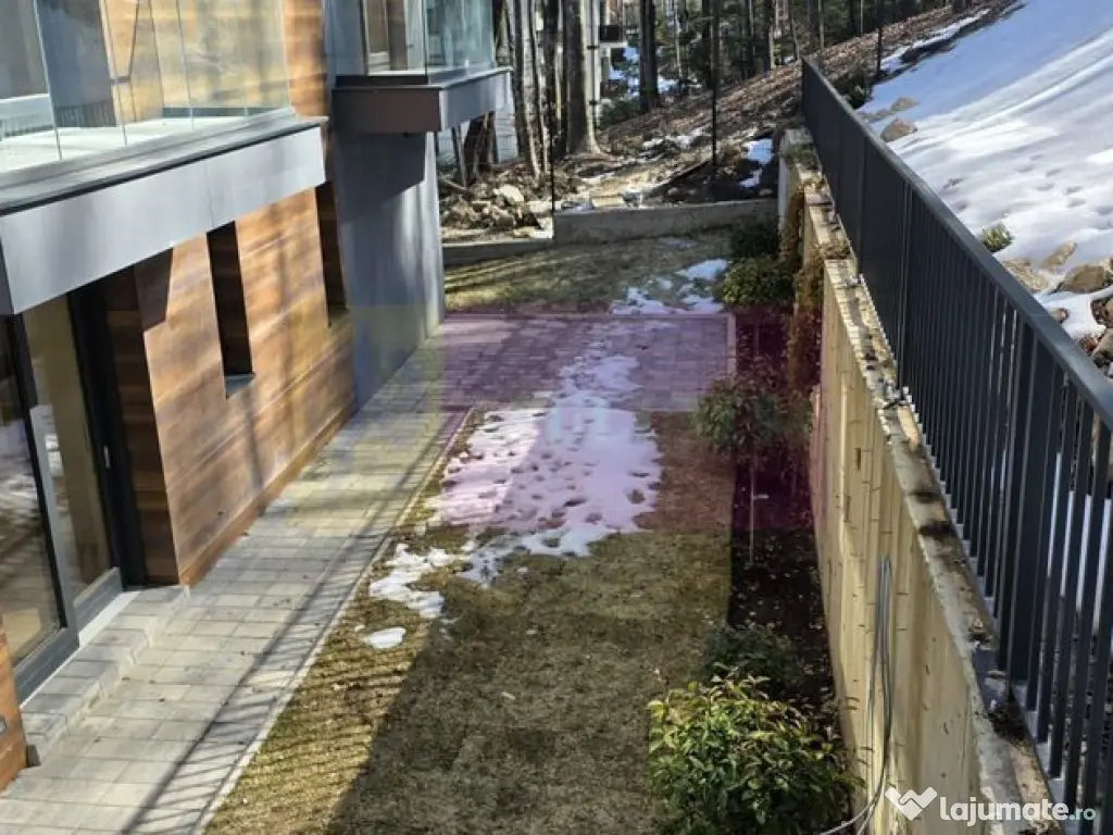 Apartament 2 camere de vânzare la Sinaia - Lux 