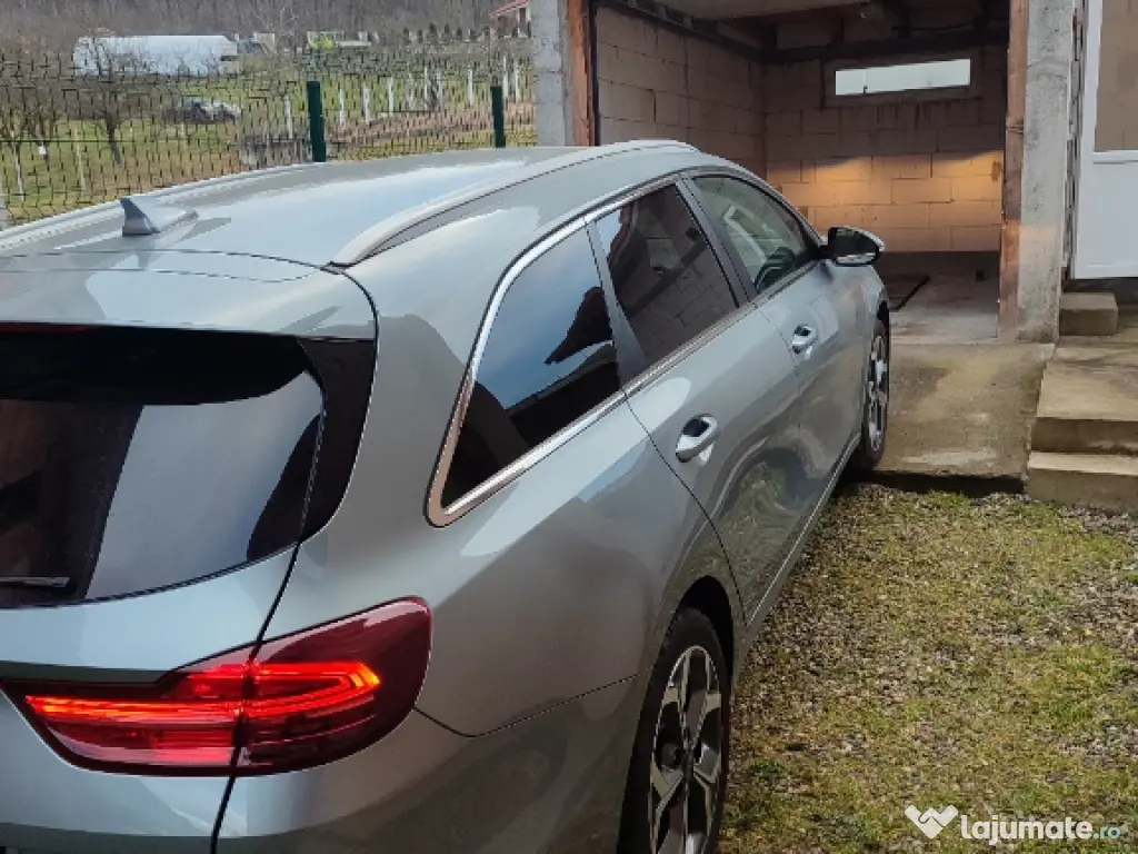 Kia Tourer Kombi 1.6 CRDI TECH 