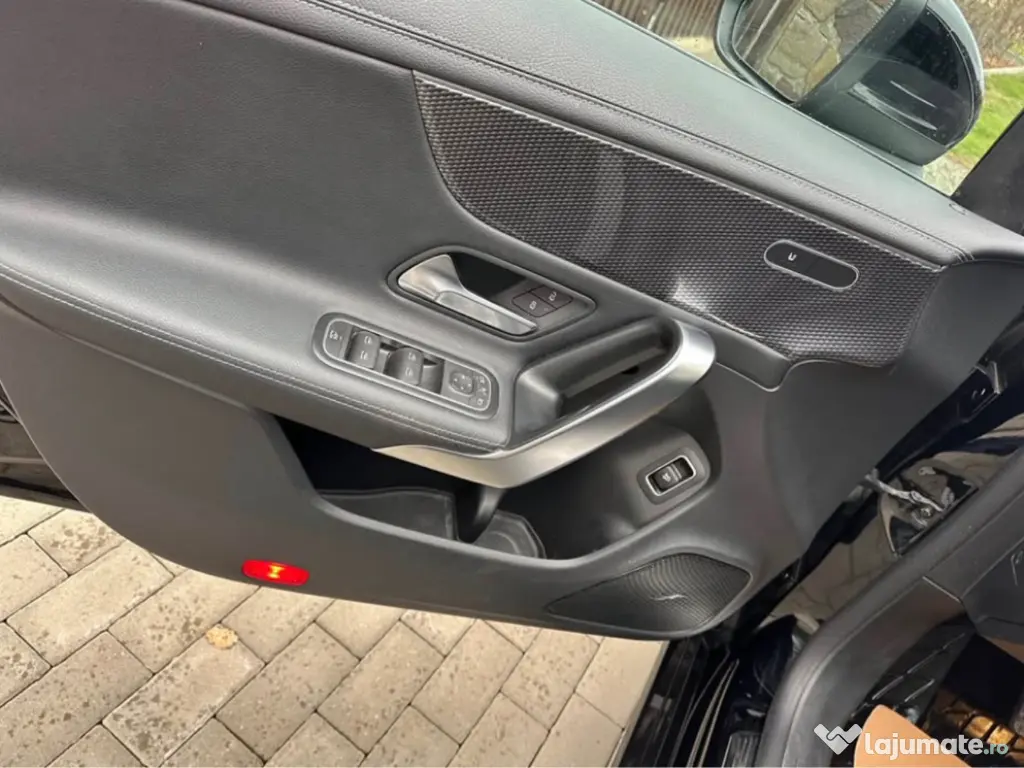 Vand Mercedes Benz CLA 180 