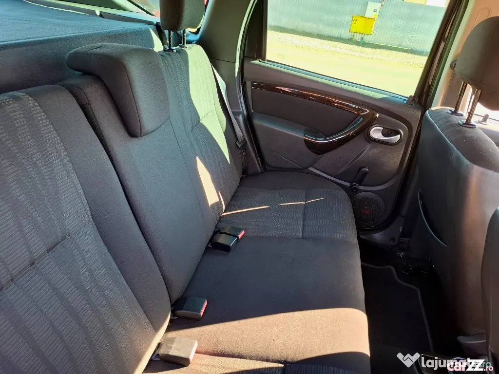 Dacia Duster impecabil 