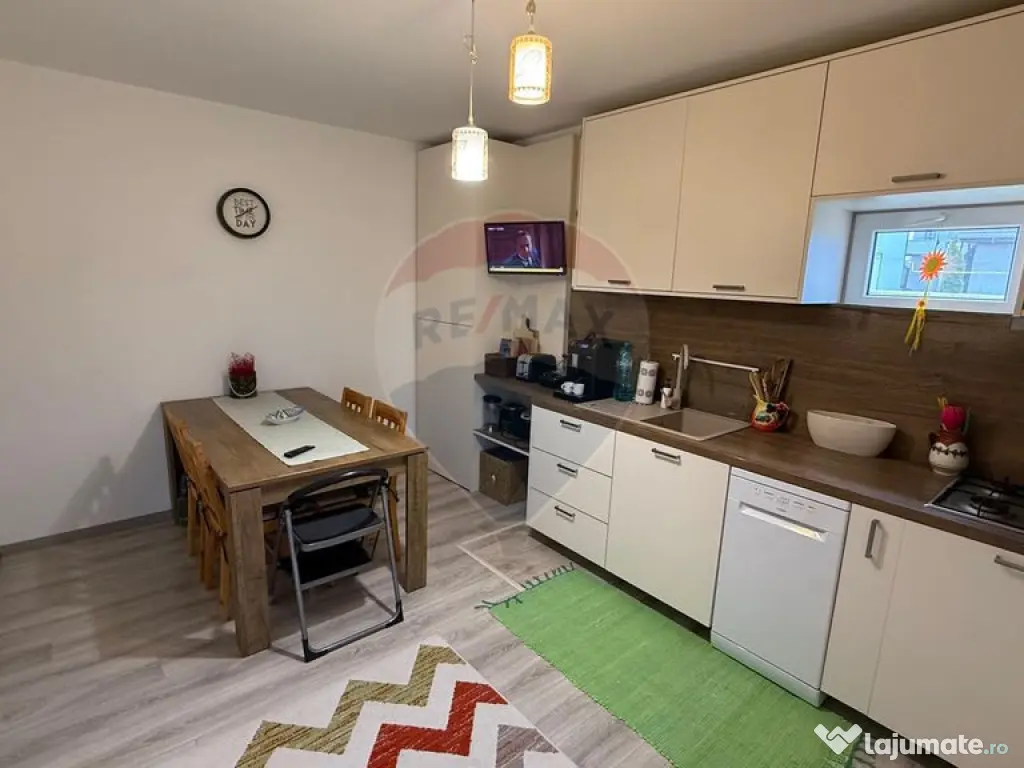 Casă / Vilă cu 3 camere de vânzare 