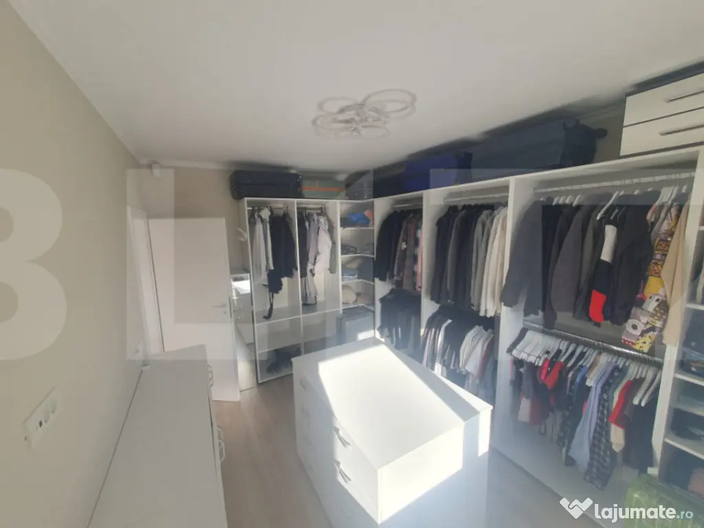 Casa Dumbravita 5 camere