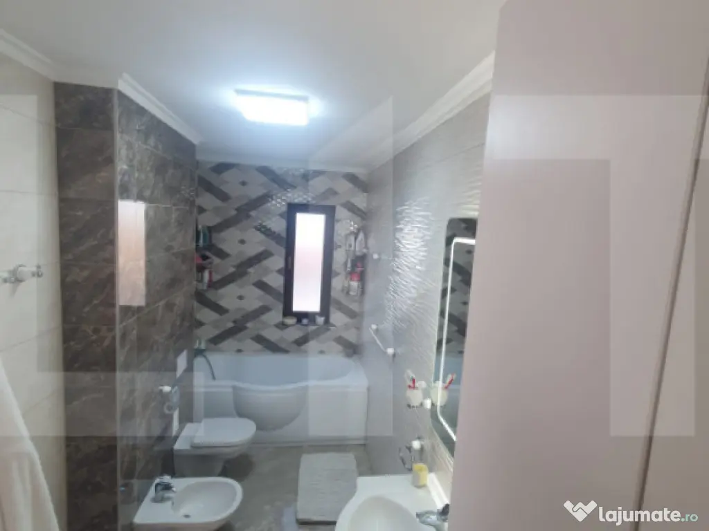 Casa Dumbravita 5 camere