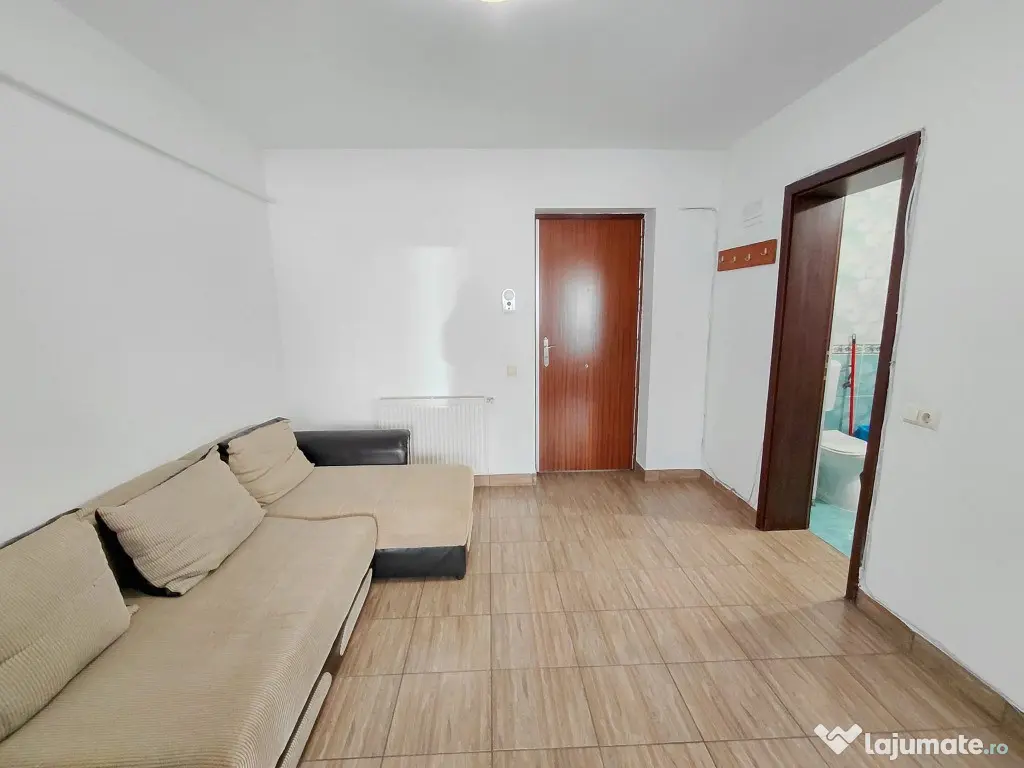 Apartament mobilat, utilat suprafata 46 mp, parcare, etaj 1, Floresti 