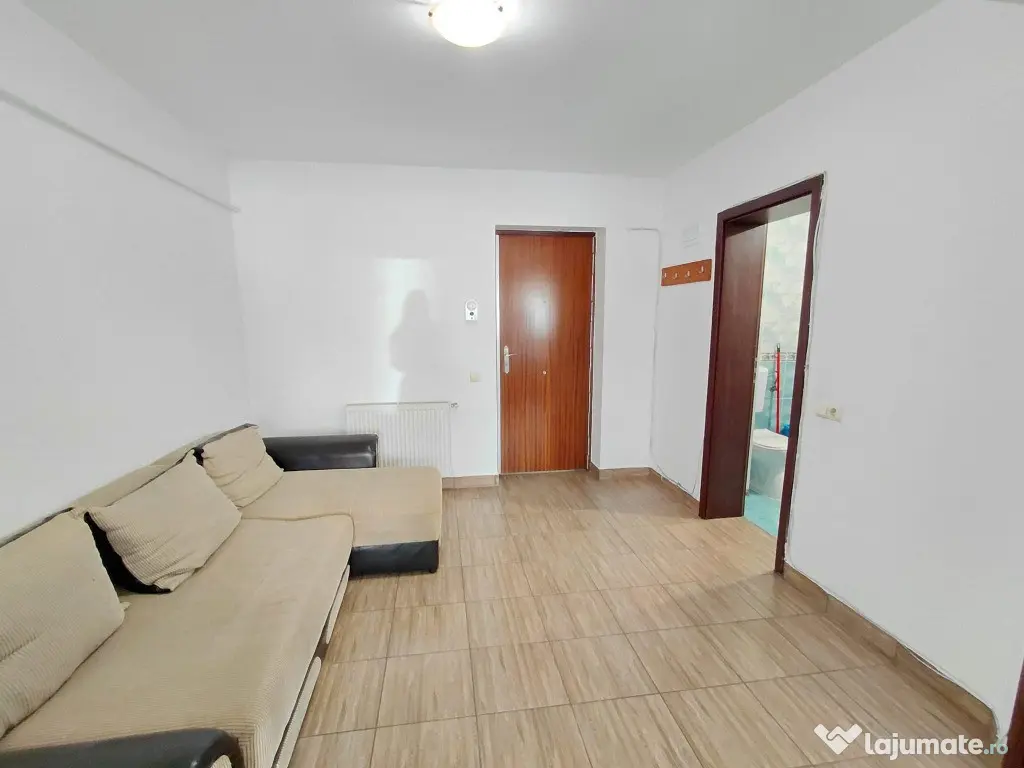Apartament mobilat, utilat suprafata 46 mp, parcare, etaj 1, Floresti 