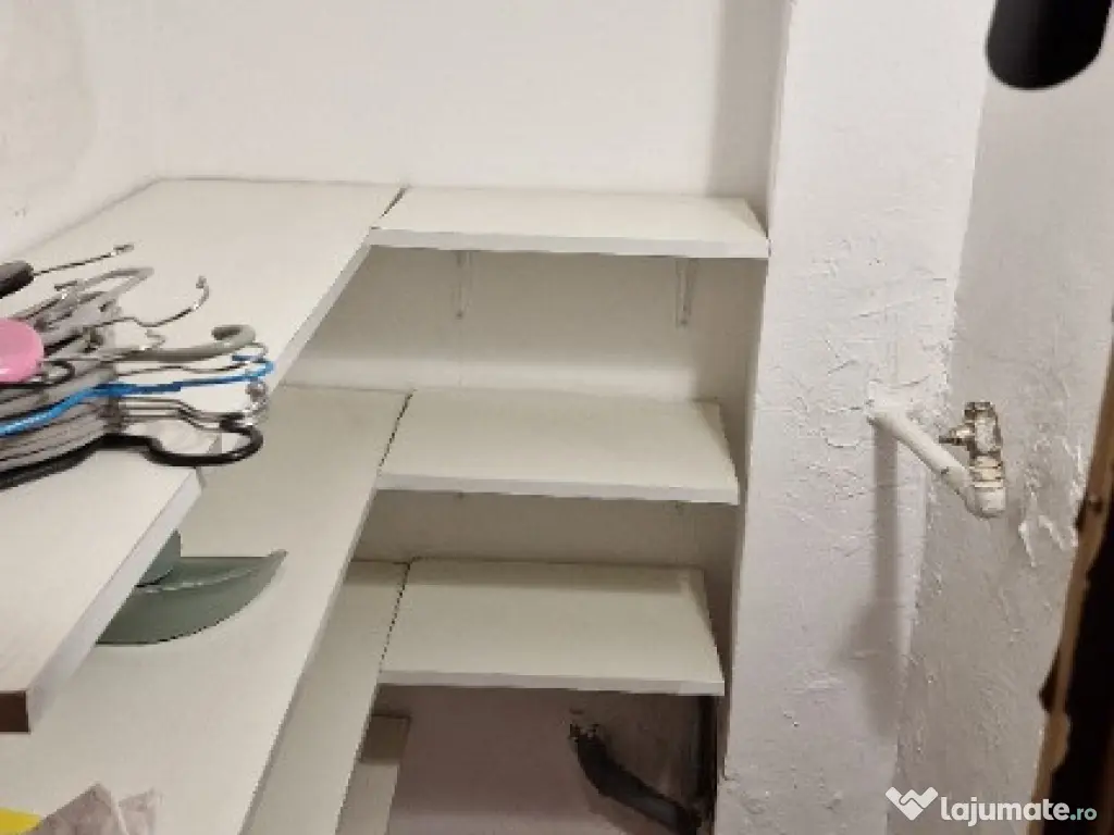 Apartament 3 camere Noua 