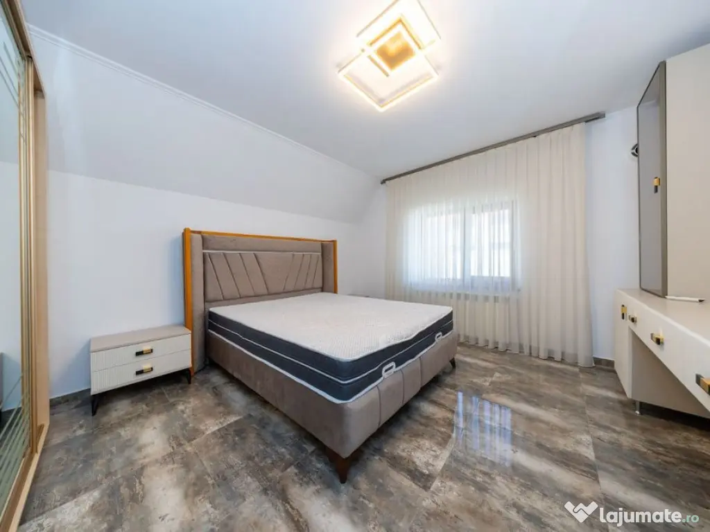 Casa 6 dormitoare+4 bai -1500 mp teren-Sacele 