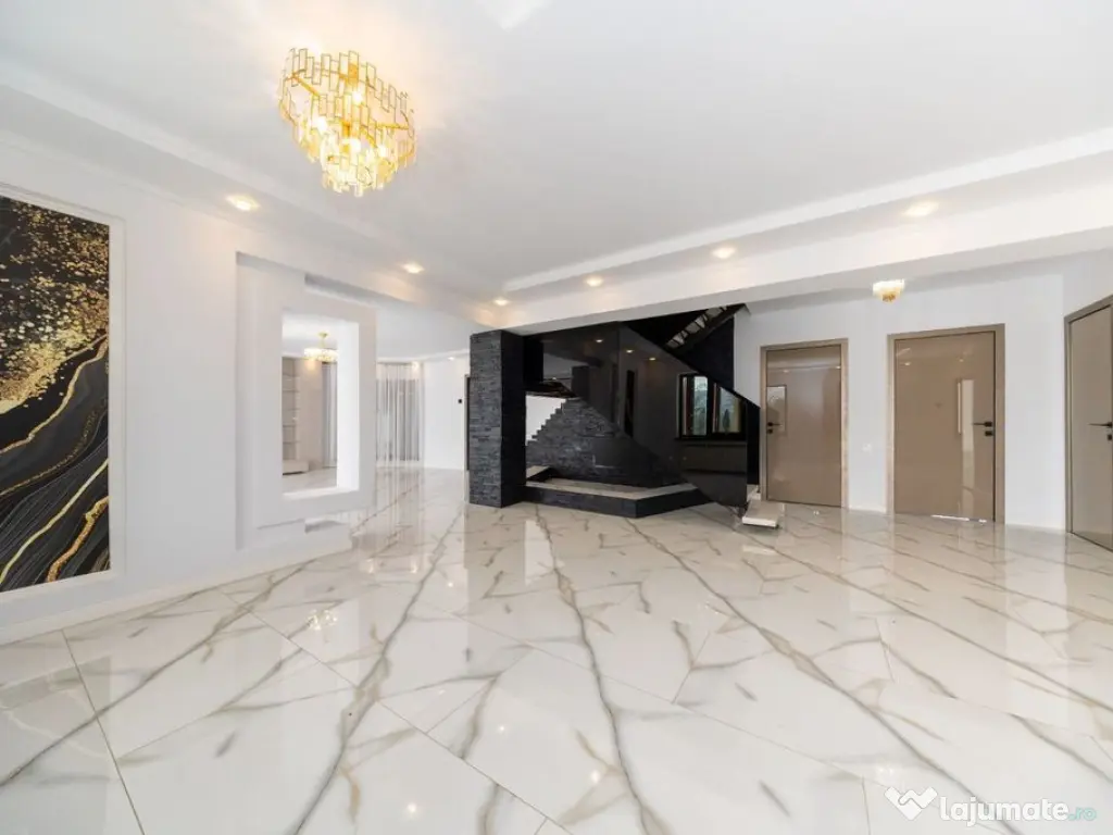 Casa 6 dormitoare+4 bai -1500 mp teren-Sacele 