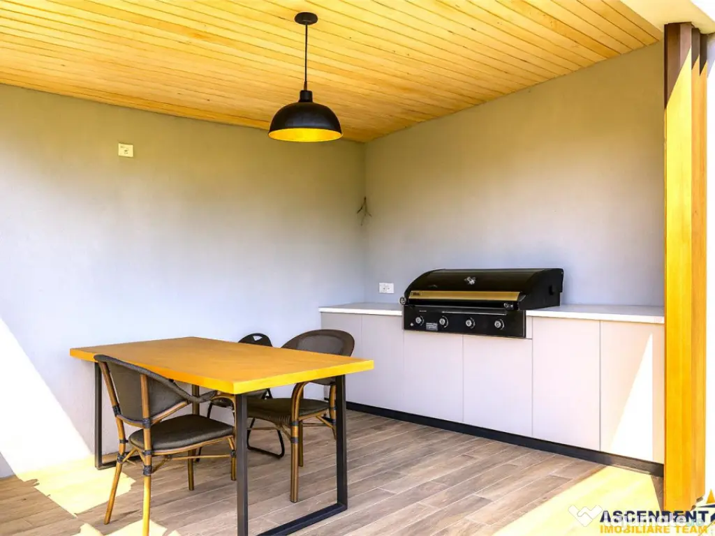 LUX Vila linie mediteraneana, teren 650 mp, Izvor, Tarlungen 