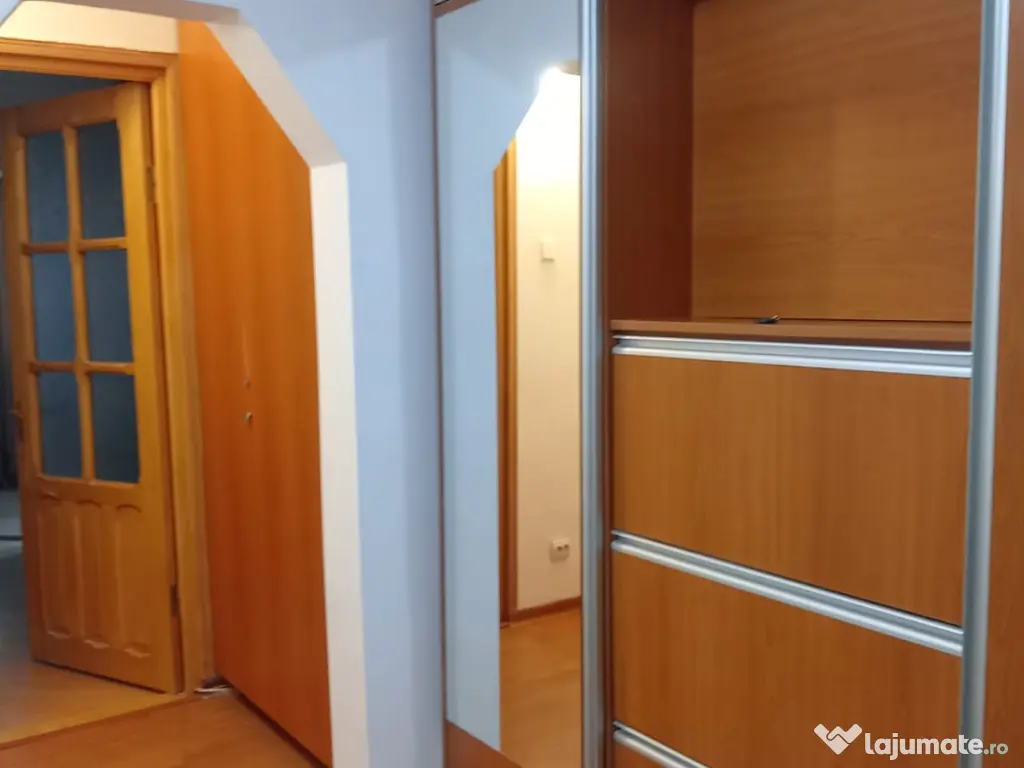 Apartament ,2 camere mobilat si utilat 