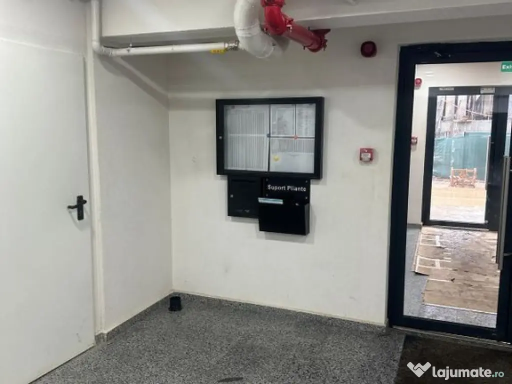 Garsoniera de inchiriat la 7 minute de metrou Berceni