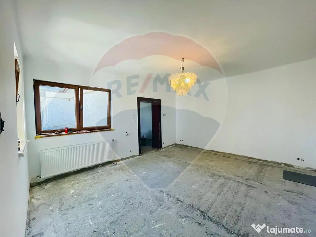 Casă / Vilă cu 6 camere de închiriat în zona Calea Du...