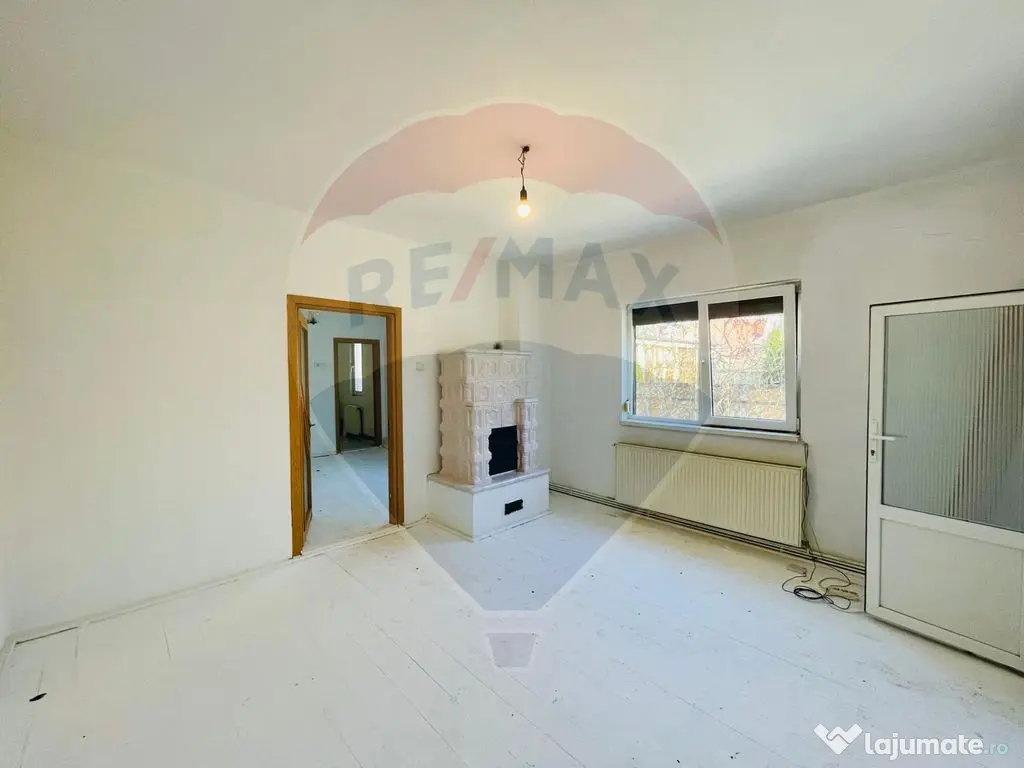 Casă / Vilă cu 6 camere de închiriat în zona Calea Du...