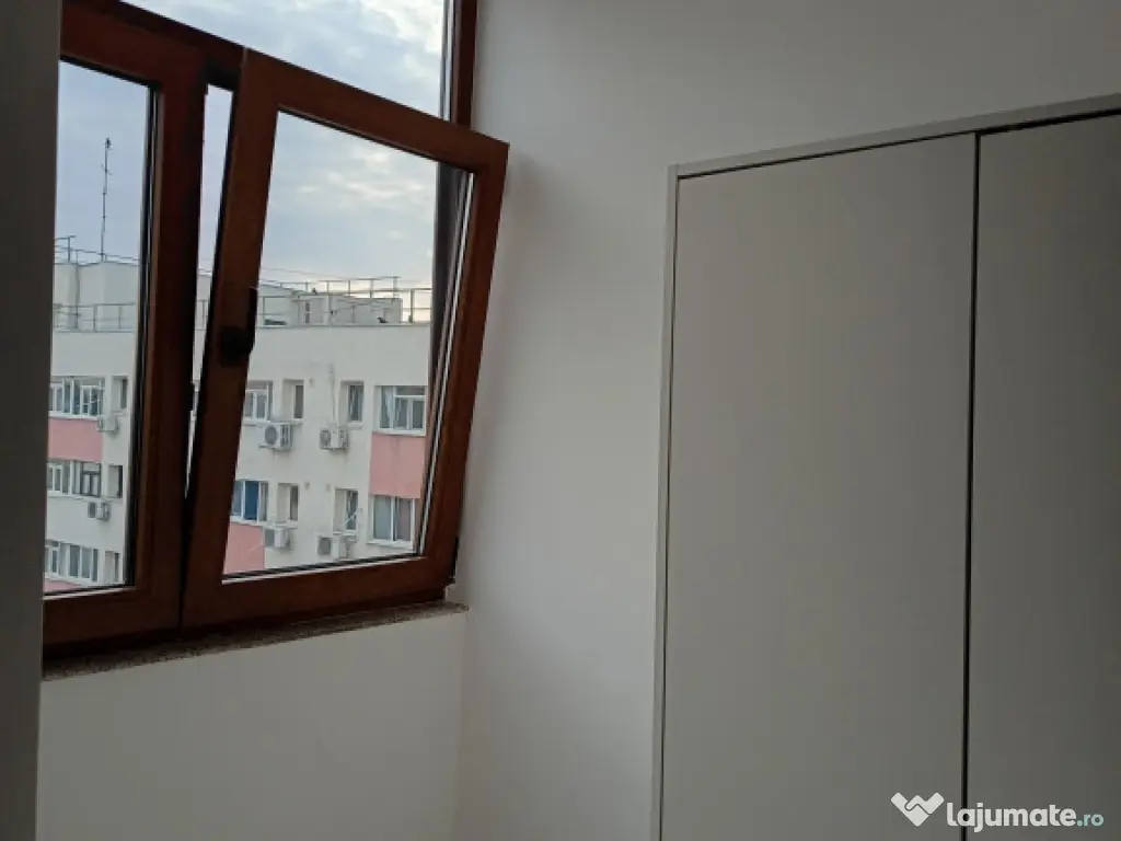 Iancului etaj 10 decomandat 