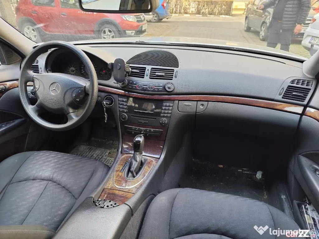 Mercedes-Benz E” Class Dric Funerar Impecabil 