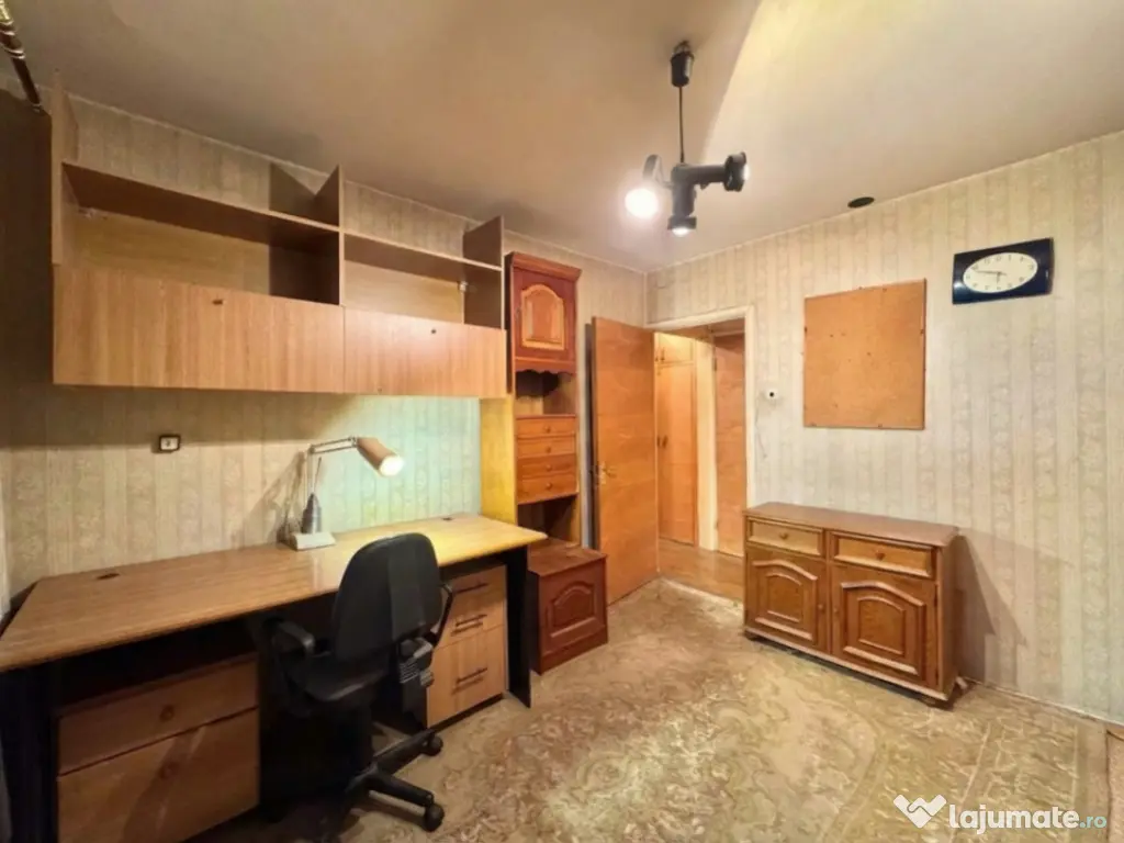 Apartament 3 camere Pantelimon Piata Delfinului 