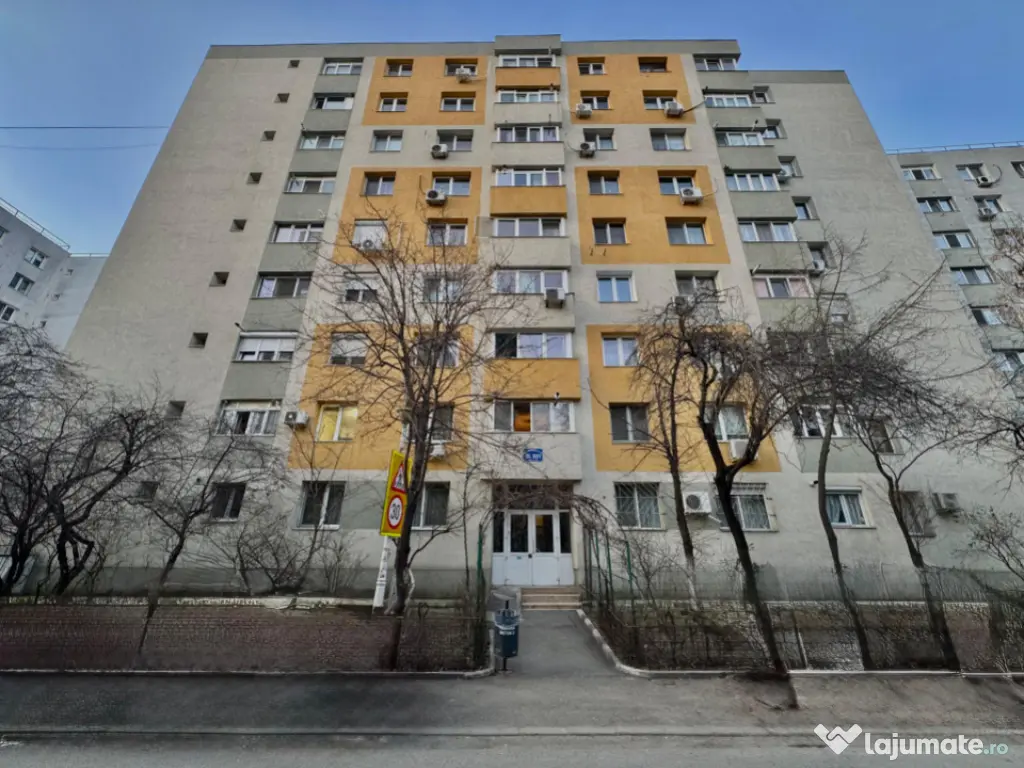 Apartament 3 camere Pantelimon Piata Delfinului 