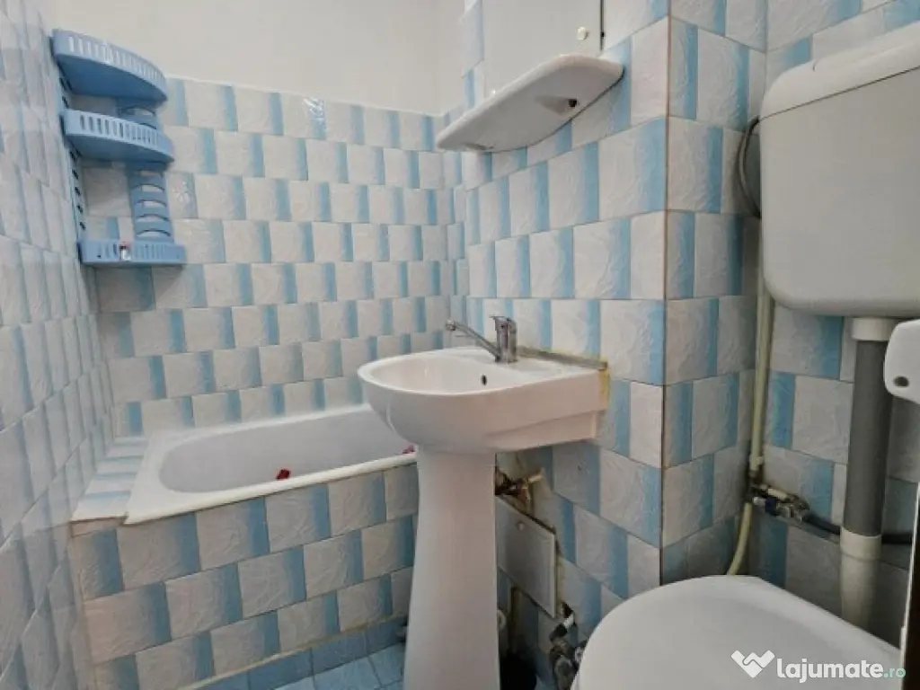 Ap 2 cam, Trivale, mobilat si utilat, 71000 euro 