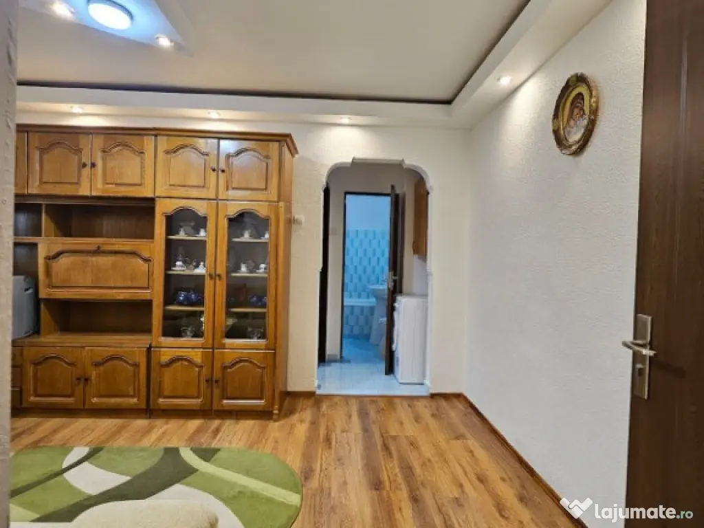 Ap 2 cam, Trivale, mobilat si utilat, 71000 euro 