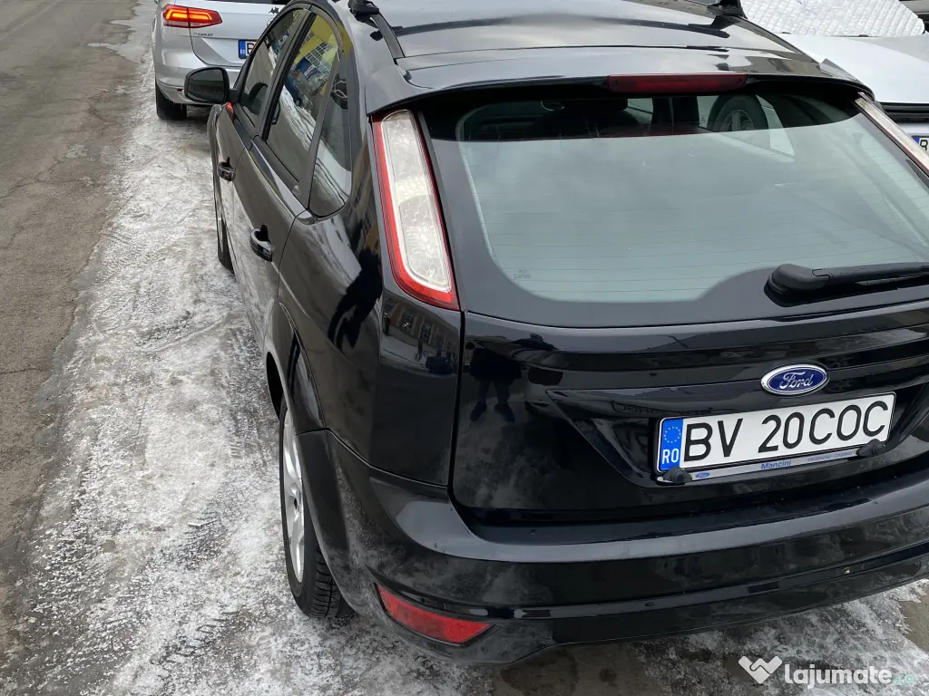 Ford focus  2011 