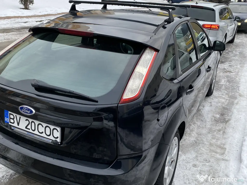 Ford focus  2011 