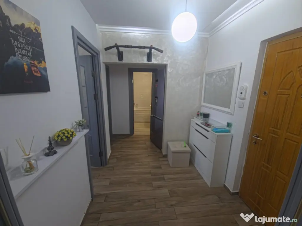 CET apartament 2 camere decomandat centrala lift