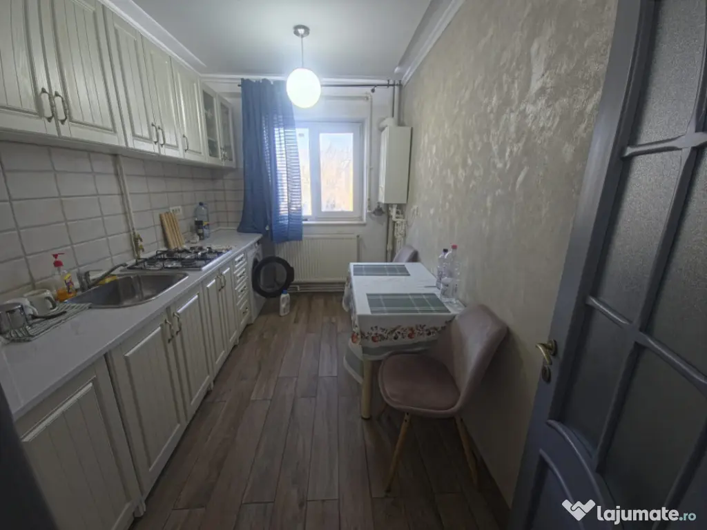 CET apartament 2 camere decomandat centrala lift