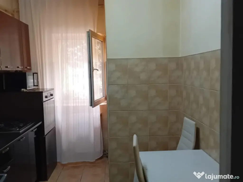 Apartament 2 camere zona RACADAU 