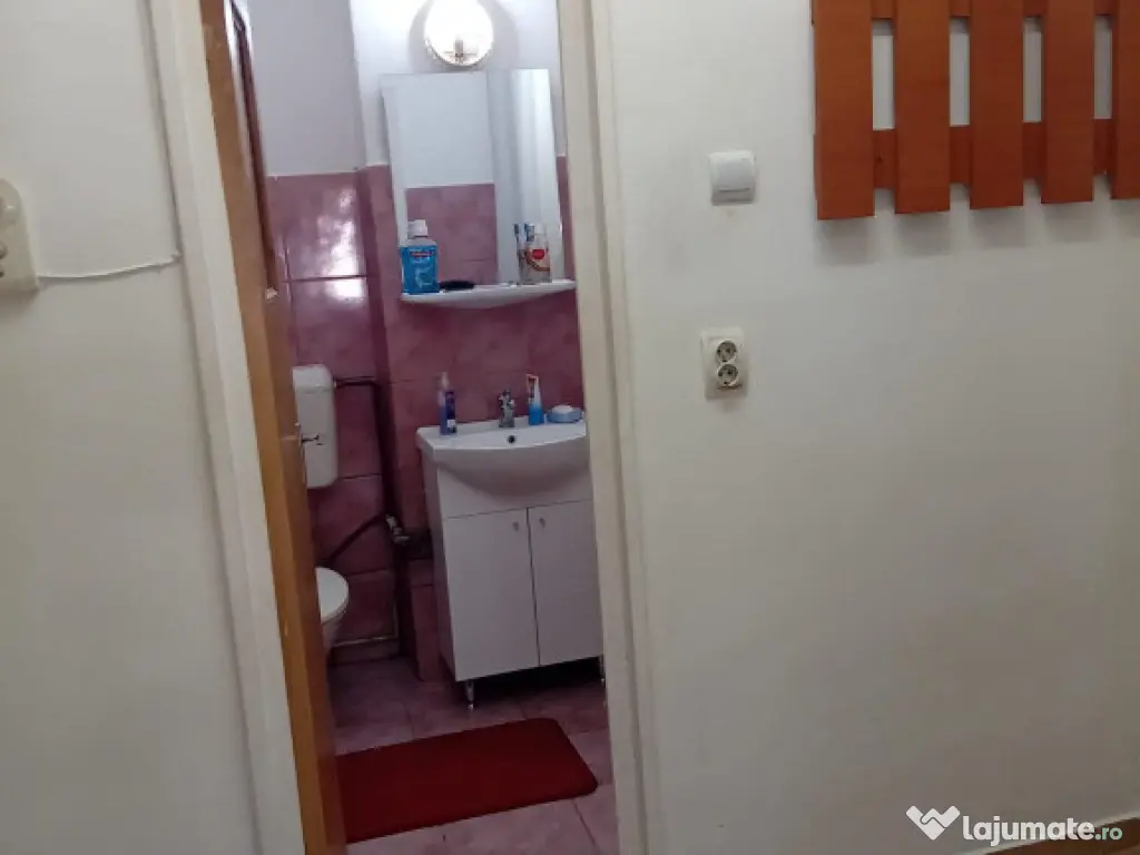 Apartament 2 camere zona RACADAU 