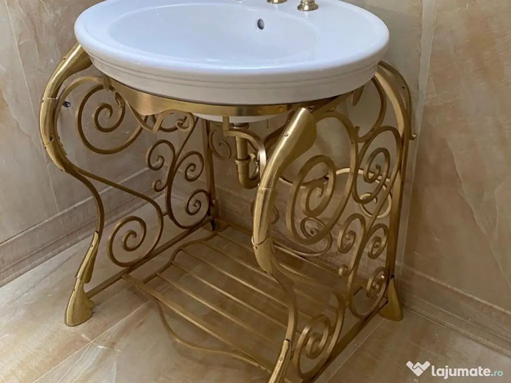 Metal la comandă, porți, garduri, balustrade,mobilier, rame decorative 