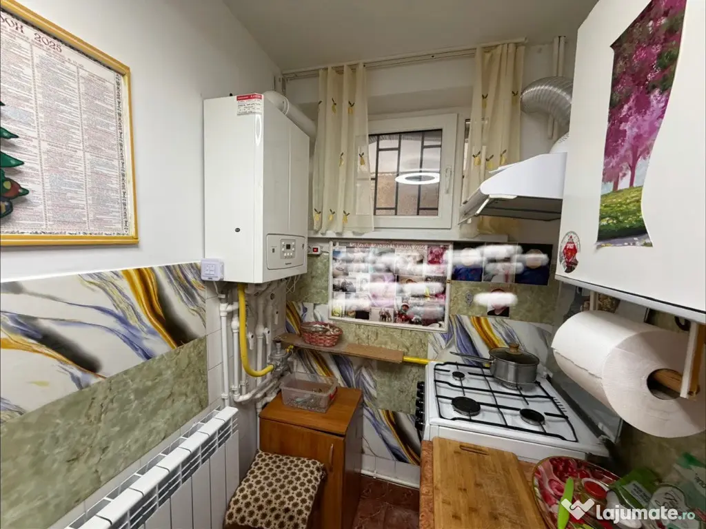 Apartament 2 camere,Piata Neptun, etaj 1 