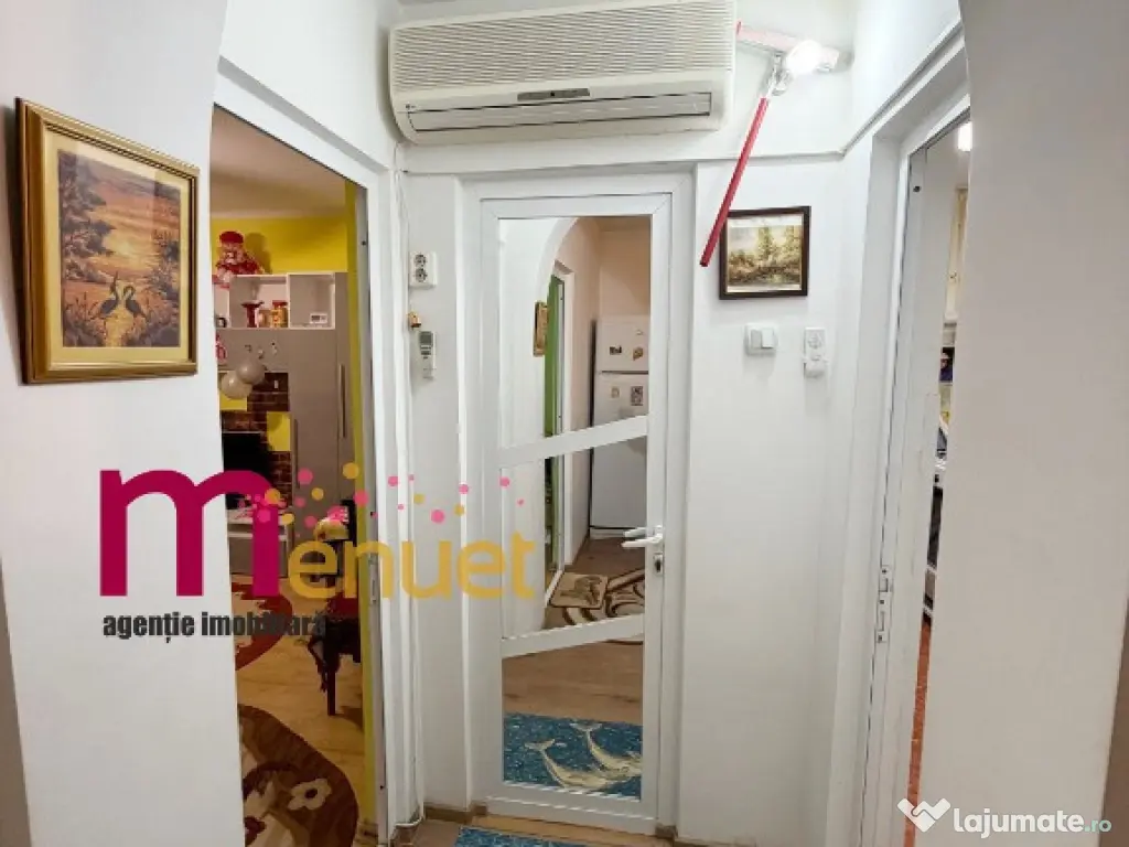 Apartament 2 camere,Piata Neptun, etaj 1 