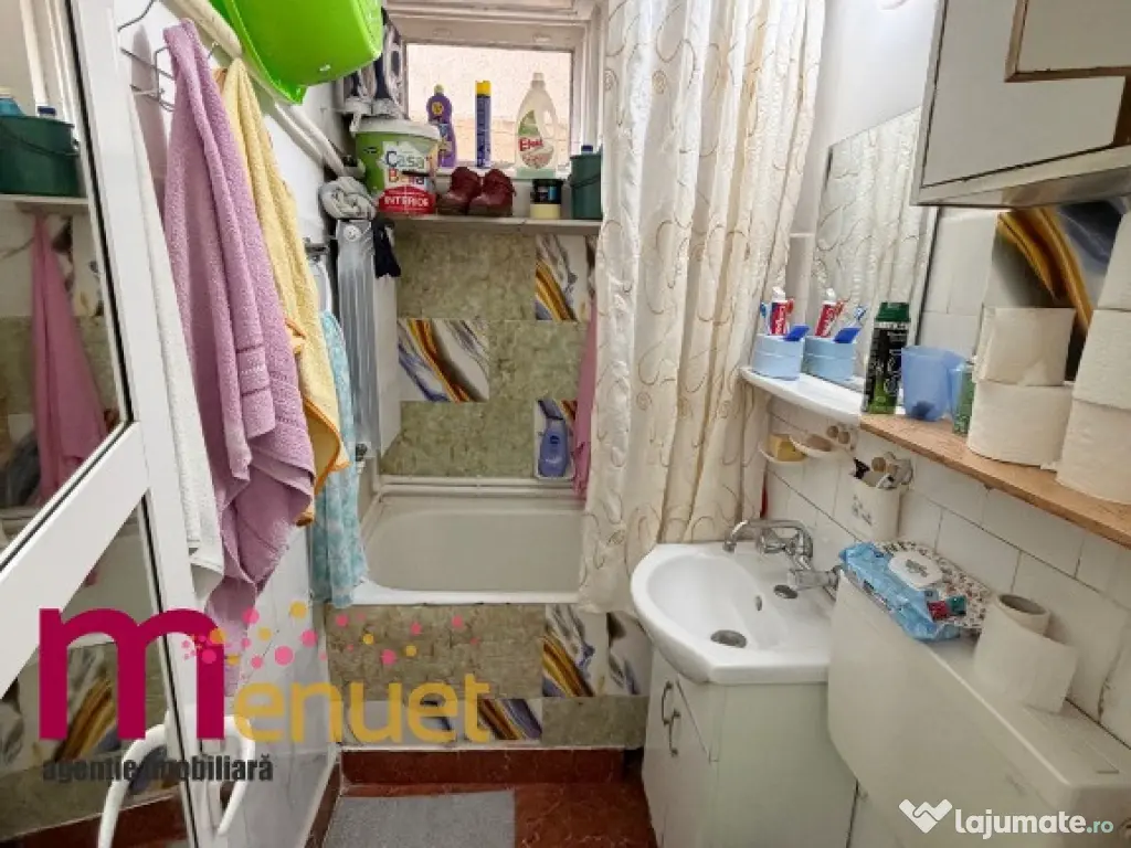 Apartament 2 camere,Piata Neptun, etaj 1 