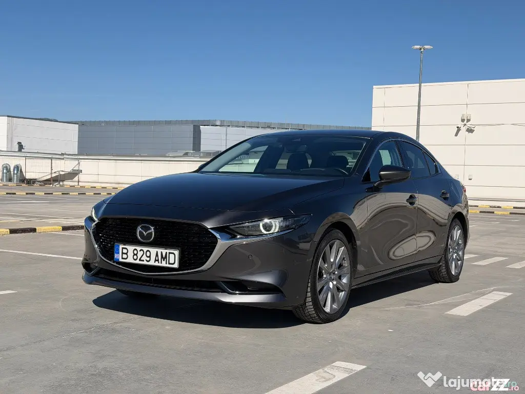 Mazda 3 sedan 2023, garantie 2029, prim proprietar, impecabila