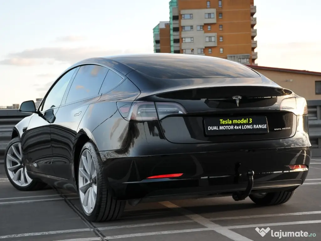 Tesla model 3 dual motor 4x4 500 cp 