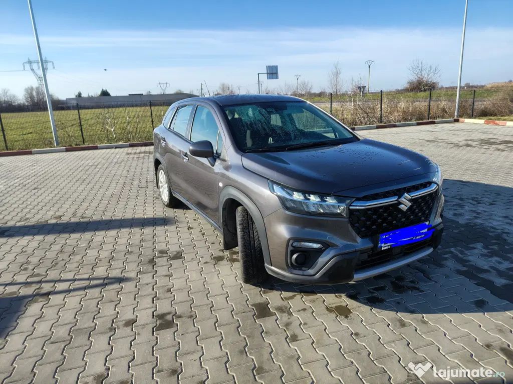 Suzuki SX4 S-cross Hybrid 
