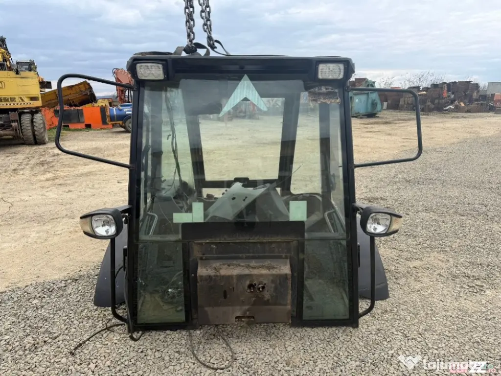 Cabina buldoexcavator Terex 