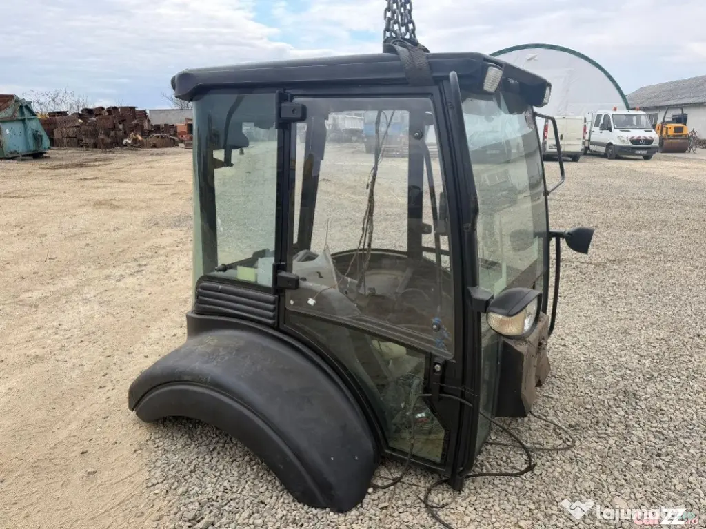 Cabina buldoexcavator Terex 