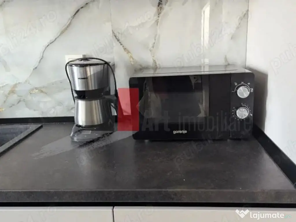 Inchiriez apartament cu 2 camere+ loc de parcare Uverturii 