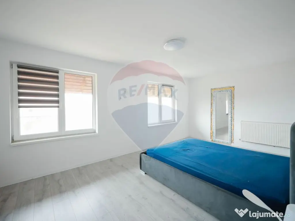 Clădire multifuncțională de vânzare – Strada Mește... 