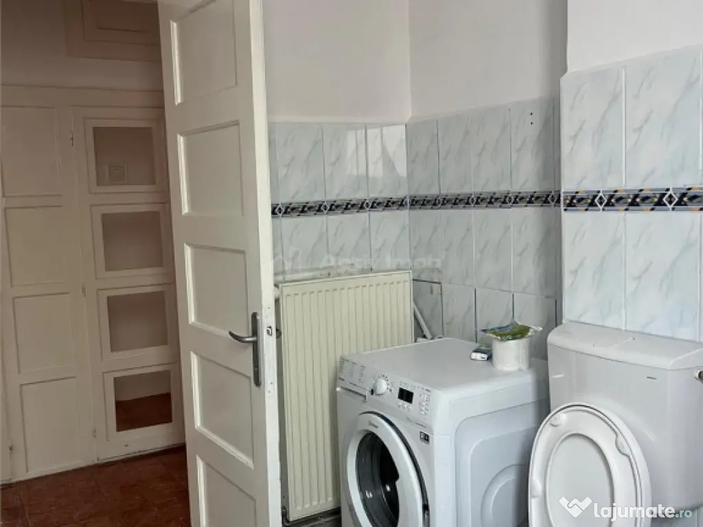 Casa situata ultracentral, pretabila pentru sediu de firma c 