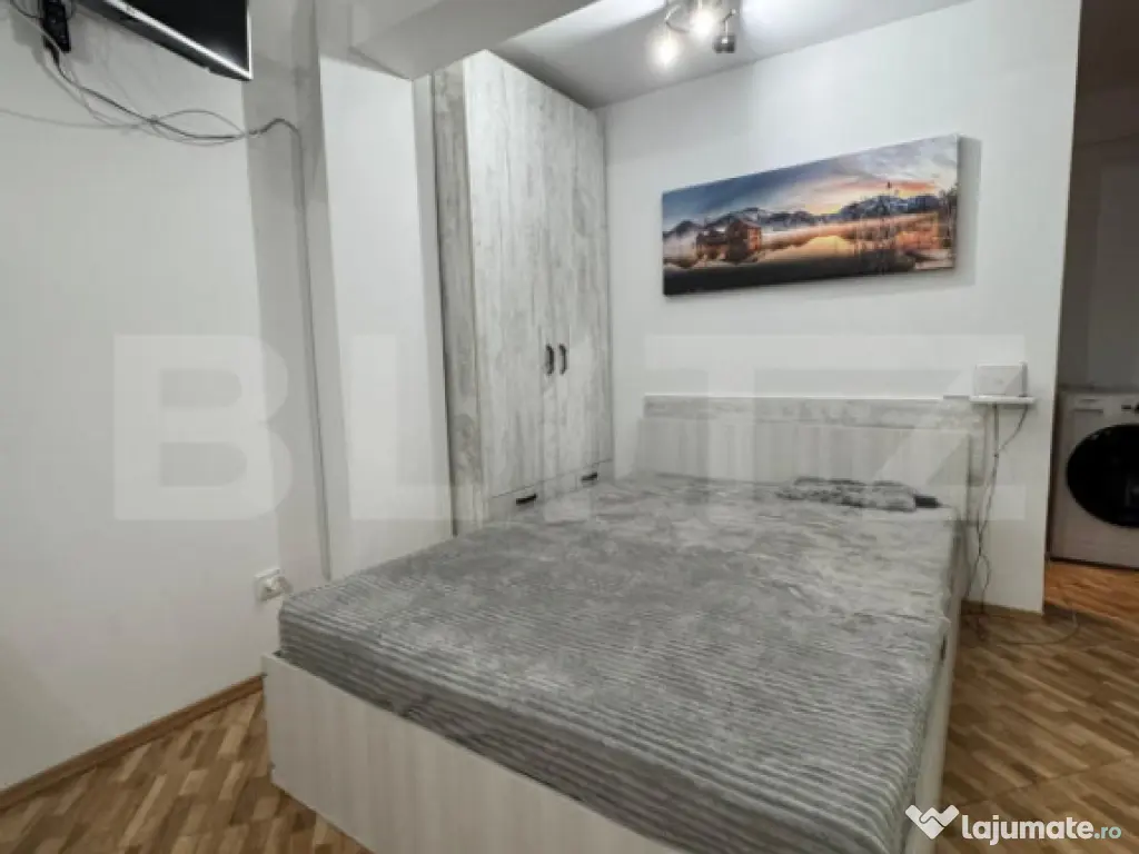 Garsoniera Demisol Metrou Eroii Revolutiei 