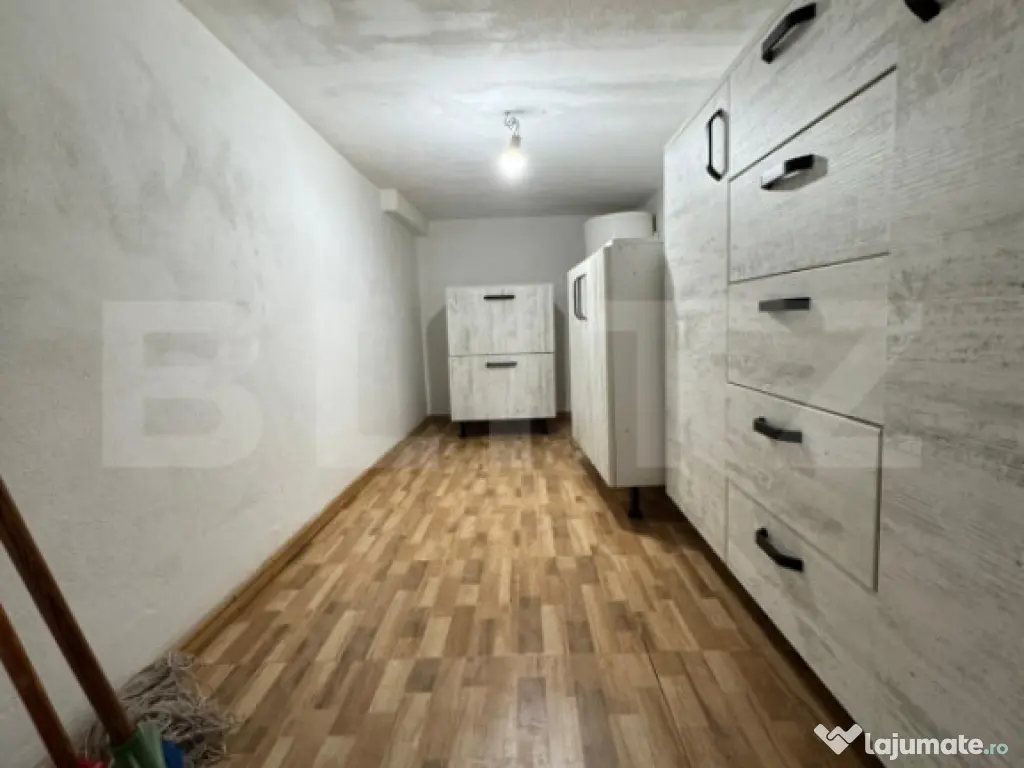 Garsoniera Demisol Metrou Eroii Revolutiei 